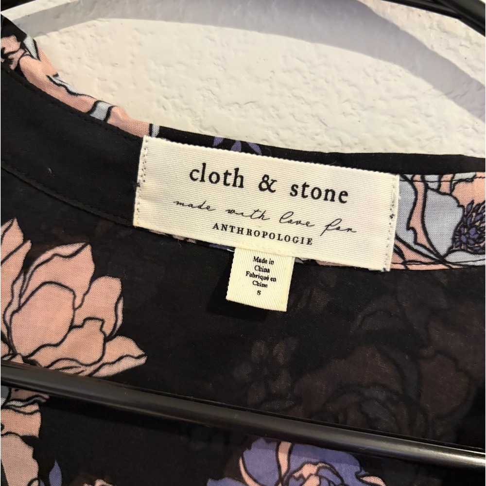 Cloth & Stone Anthropologie Floral Button Down Shirt Black Pink Purple SMALL - Picture 4 of 5